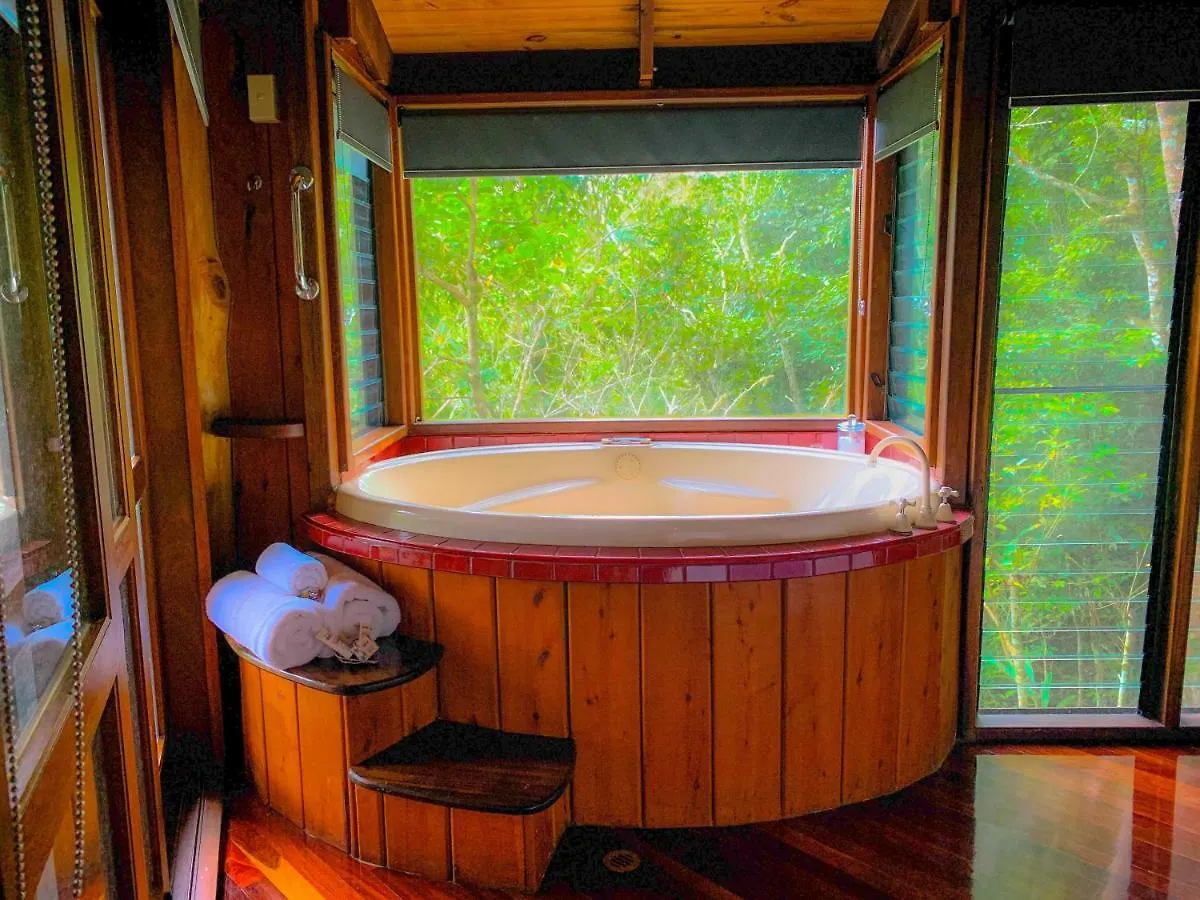 Mt Quincan Crater Retreat Yungaburra Australia