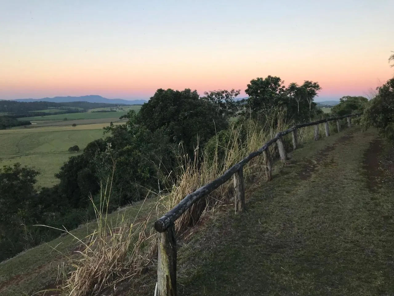 Mt Quincan Crater Retreat Yungaburra 0*,